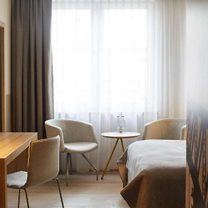 Standard Plus Queen Room